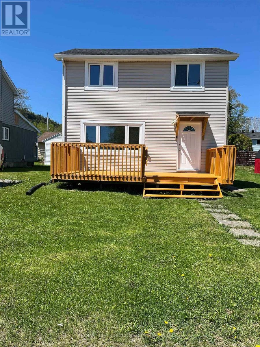 5 Crutchfield Avenue, Red Rock, ON, P0T 2P0