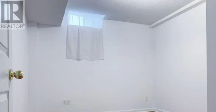 3 Pettigrew Court, Markham, ON, L3S 1L8 - 6