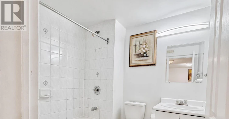 3 Pettigrew Court, Markham, ON, L3S 1L8 - 9