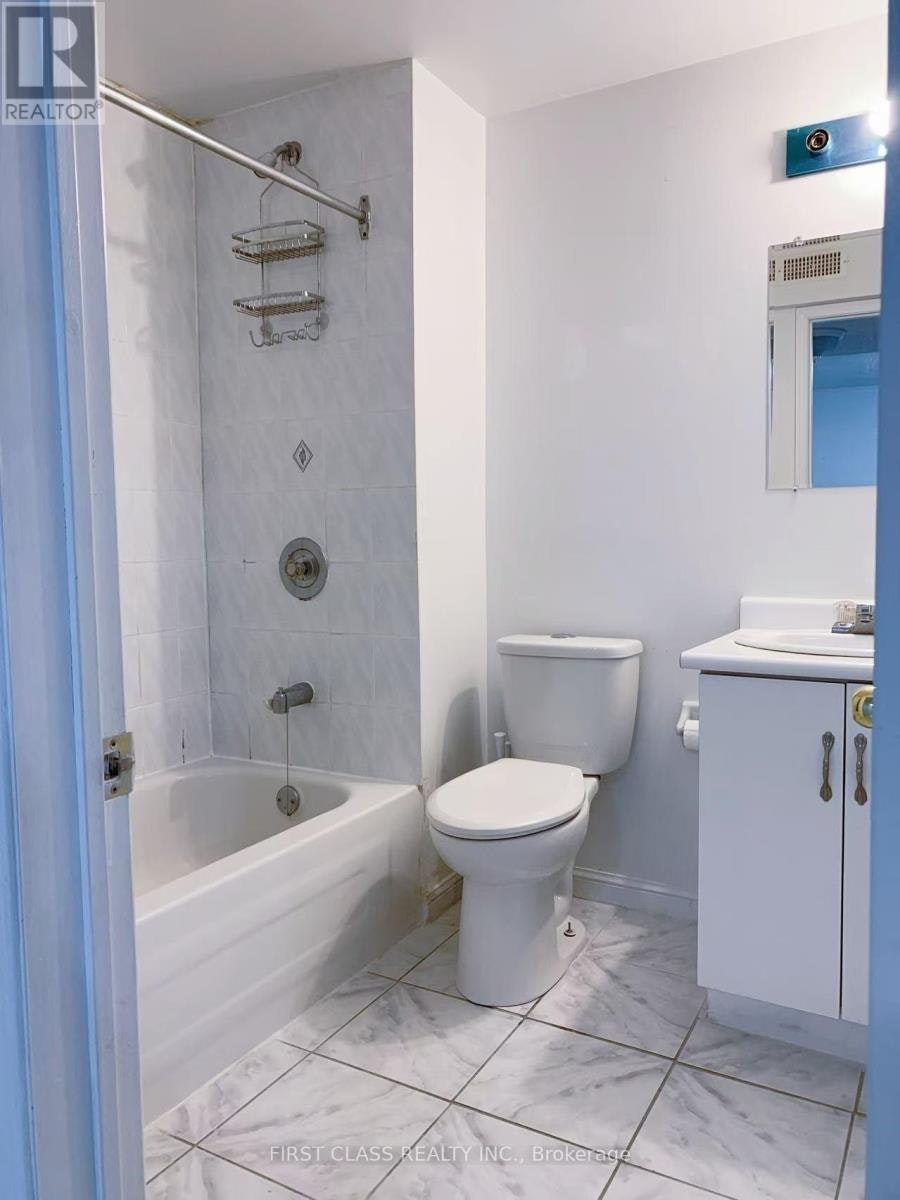 3 Pettigrew Court, Markham, ON, L3S 1L8 - 8