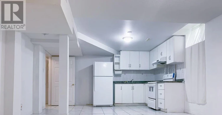 3 Pettigrew Court, Markham, ON, L3S 1L8