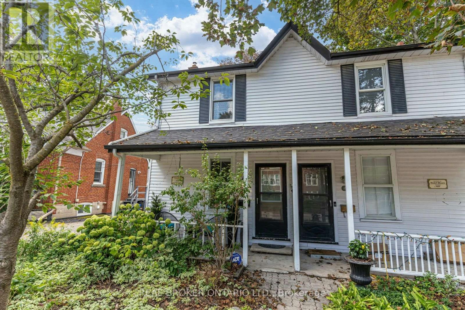 30 Elizabeth Street S, Richmond Hill, ON, L4C 3V4