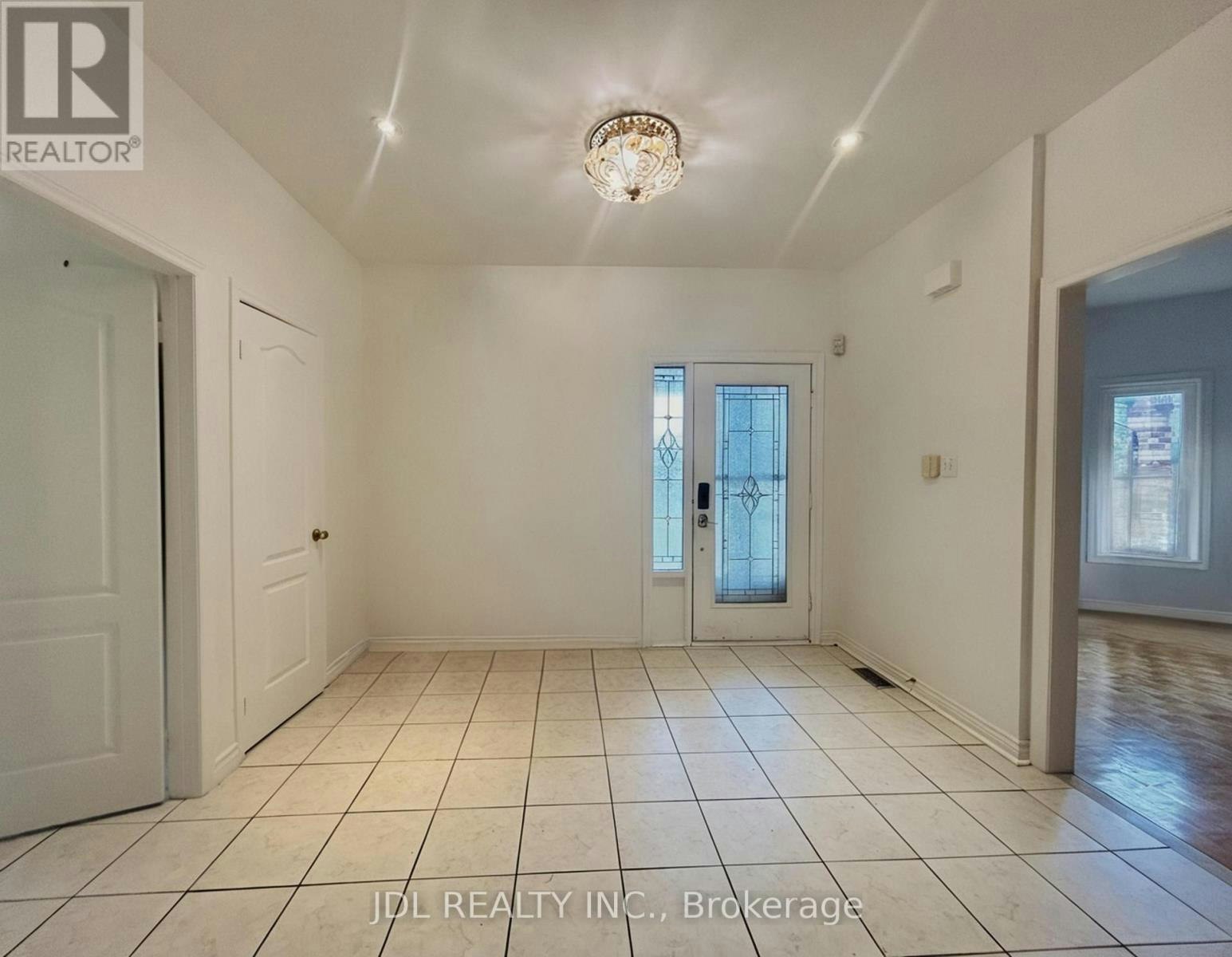 80 Caproni Drive, Vaughan, ON, L6A 1Y1 - 5