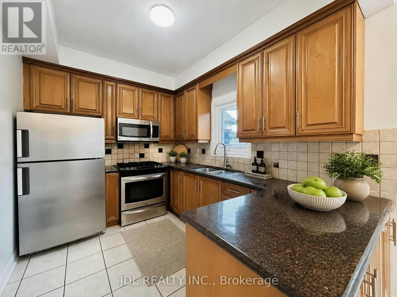 80 Caproni Drive, Vaughan, ON, L6A 1Y1 - 13