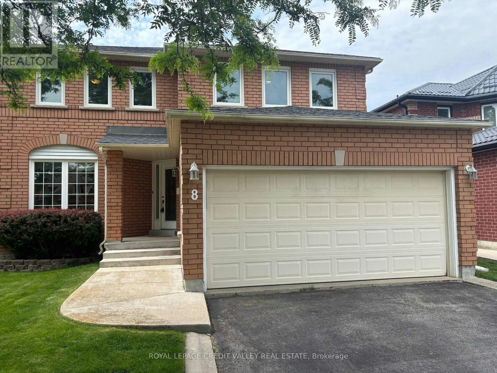 8 Livingston Drive, Caledon, ON, L7C 1A7