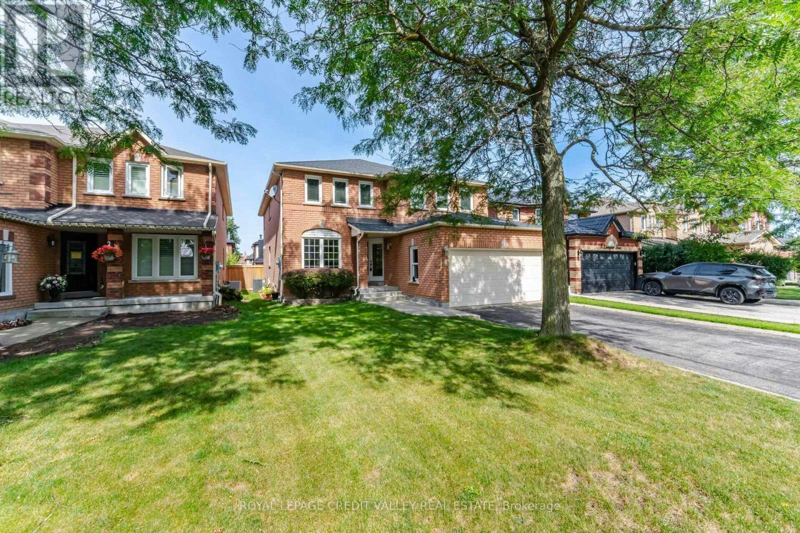 8 Livingston Drive, Caledon, ON, L7C 1A7