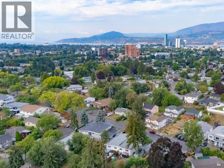 1393 S Highland Drive, Kelowna, BC, V1Y 3W2 - 54