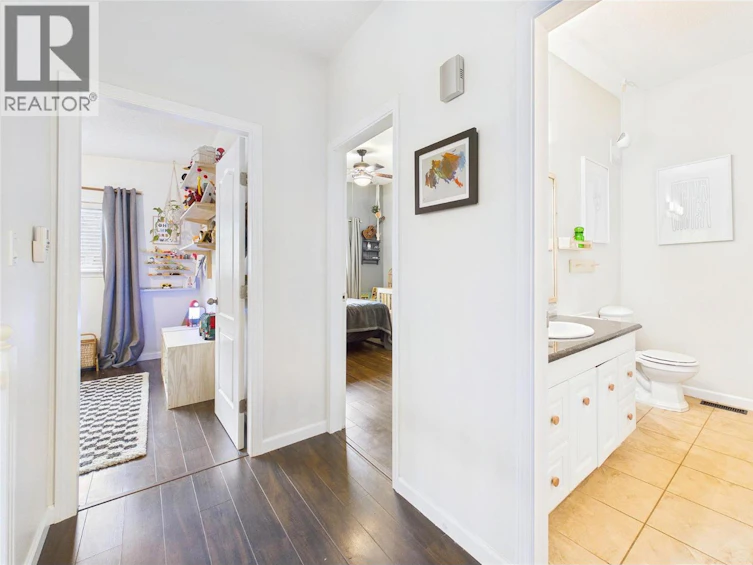 1393 S Highland Drive, Kelowna, BC, V1Y 3W2 - 17