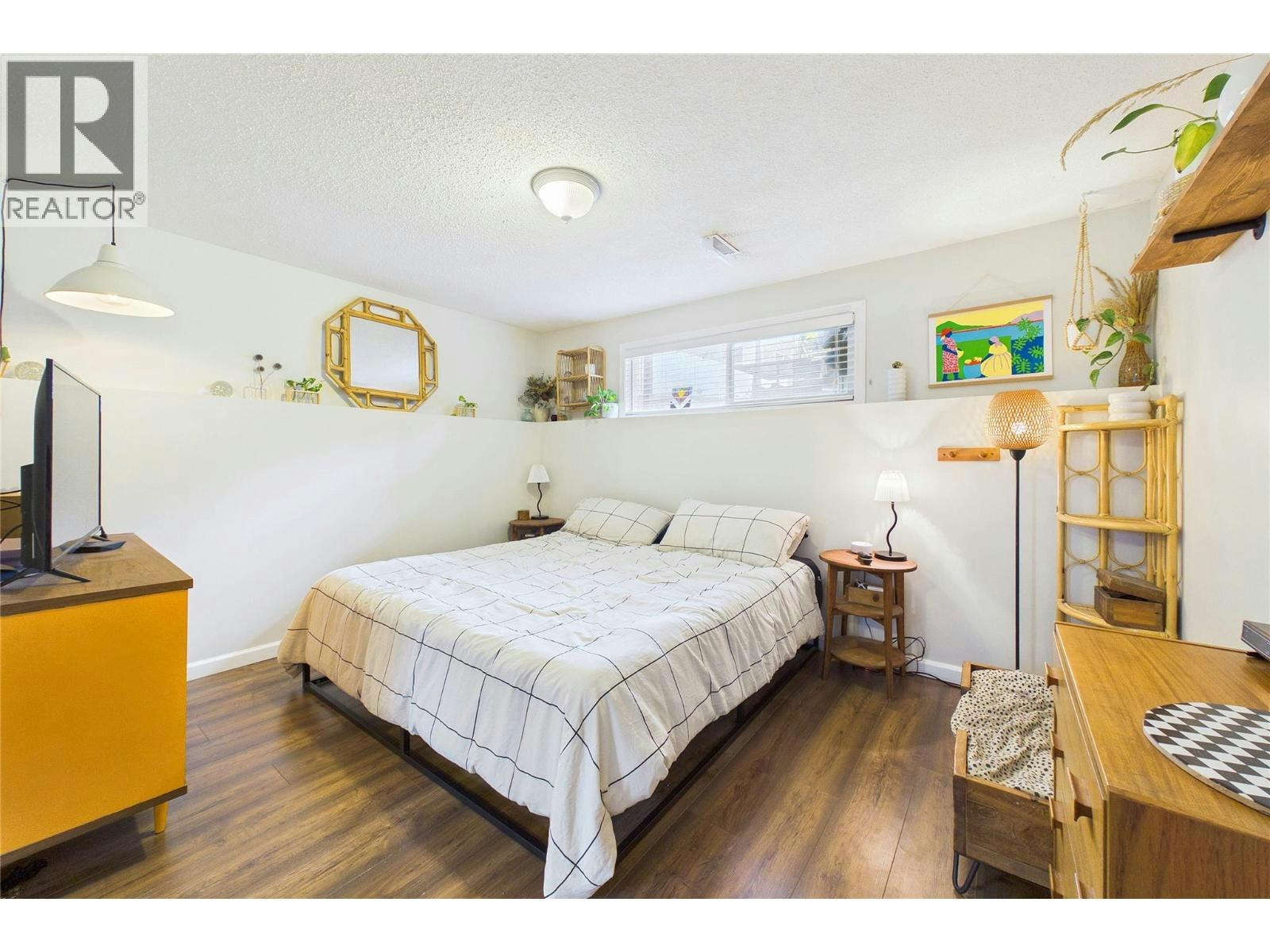1393 S Highland Drive, Kelowna, BC, V1Y 3W2 - 29