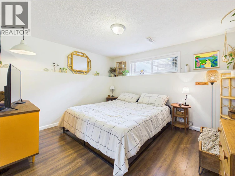 1393 S Highland Drive, Kelowna, BC, V1Y 3W2 - 29