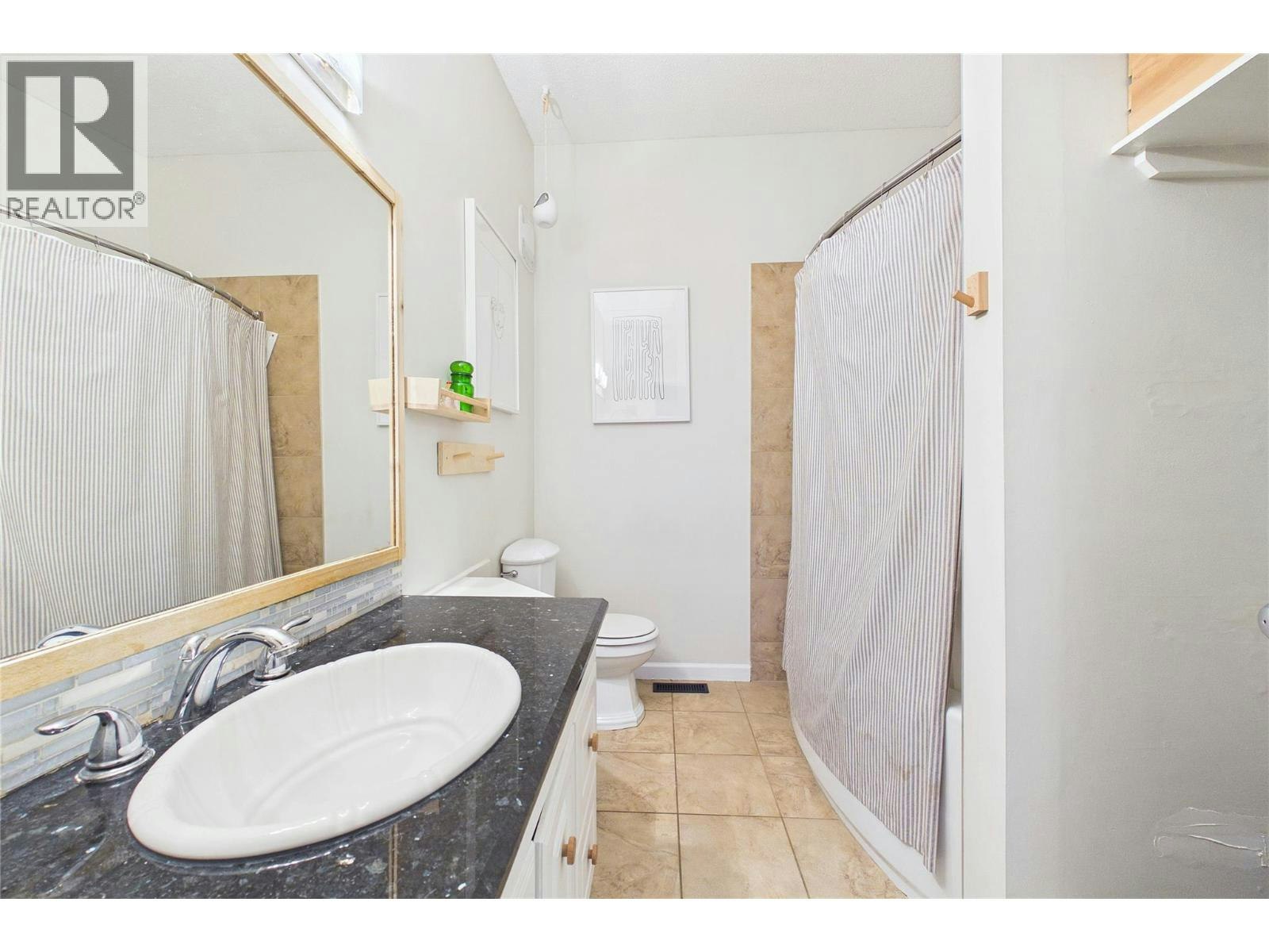 1393 S Highland Drive, Kelowna, BC, V1Y 3W2 - 20