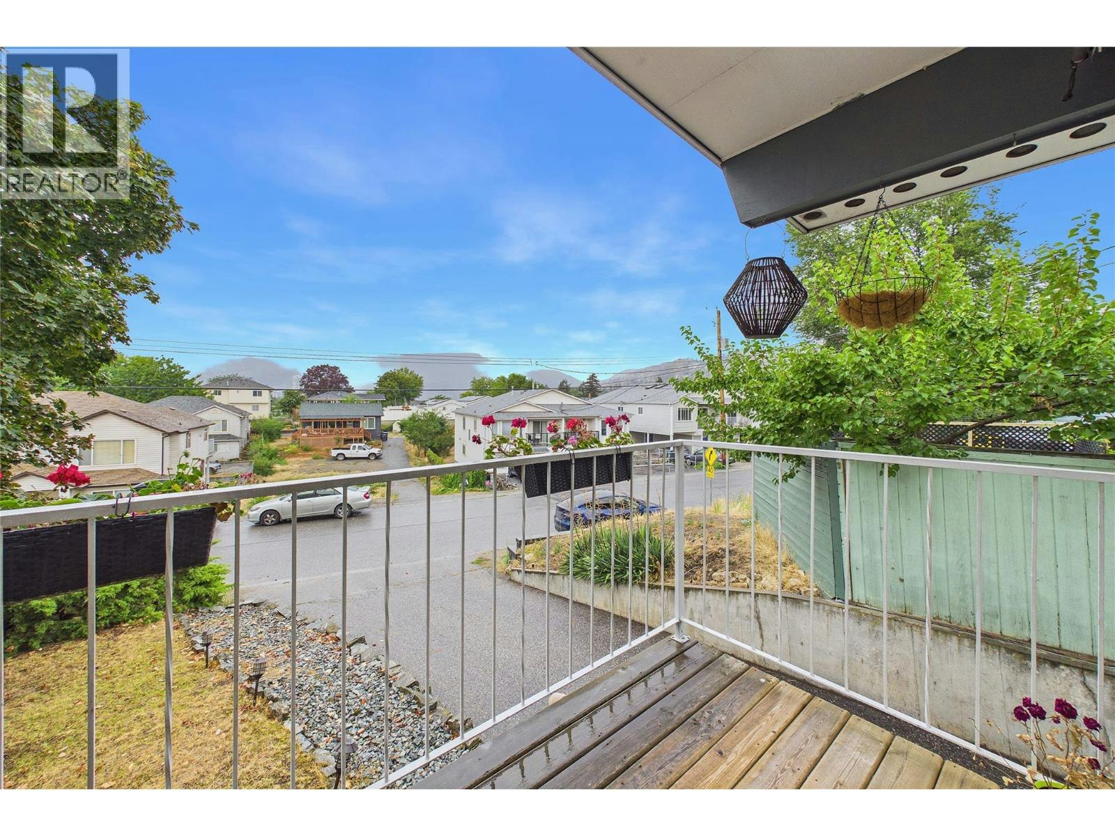 1393 S Highland Drive, Kelowna, BC, V1Y 3W2 - 7