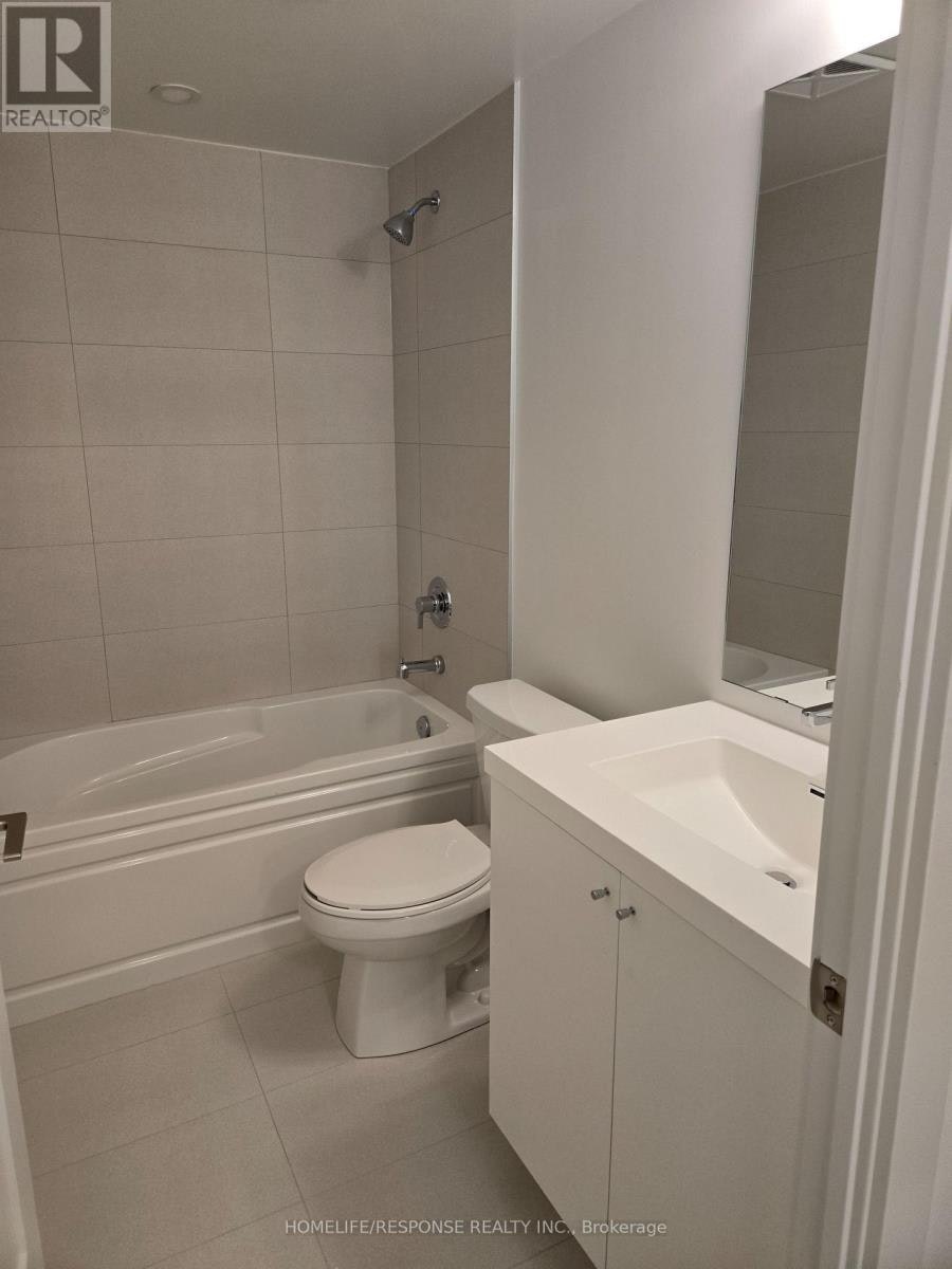 916-2545 Simcoe Street N, Oshawa, ON, L1H 7K4 - 4