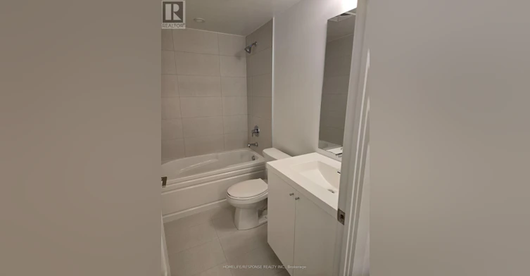 916-2545 Simcoe Street N, Oshawa, ON, L1H 7K4 - 4