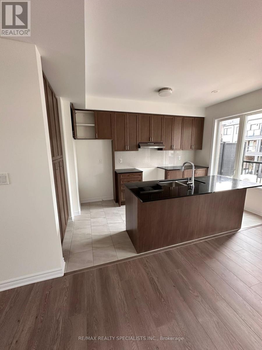 UPPER-26 Thornbird Crescent, Brampton, ON, L6V 3N5 - 9
