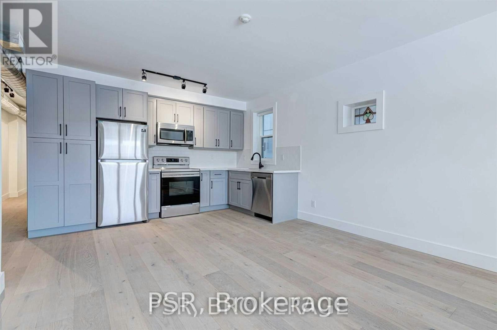 MAIN-87 Hammersmith Avenue, Toronto, ON, M4E 2W3 - 4