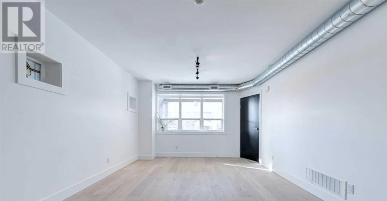 MAIN-87 Hammersmith Avenue, Toronto, ON, M4E 2W3 - 6
