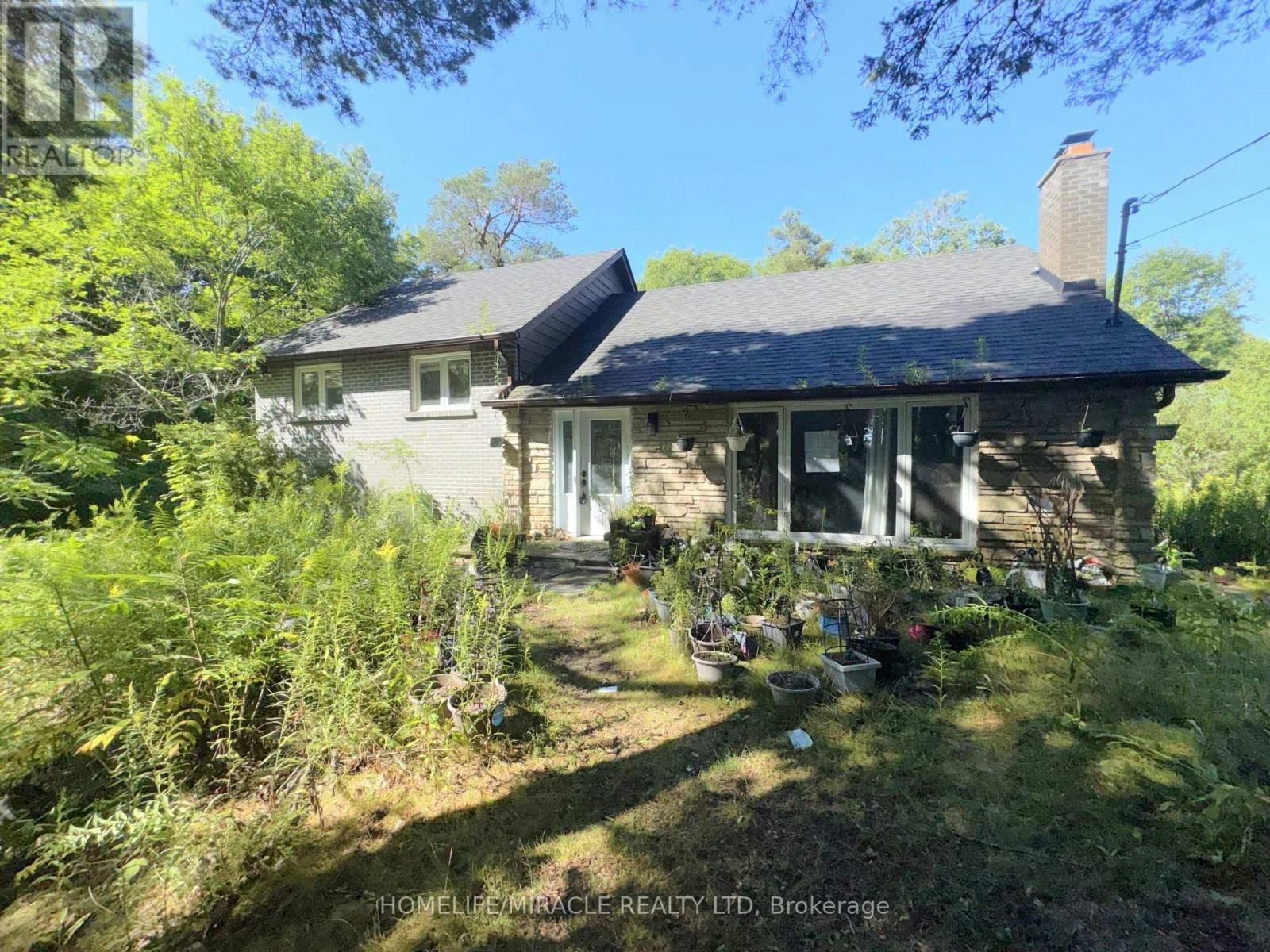 14178 Yonge Street, Aurora, ON, L4G 0P5