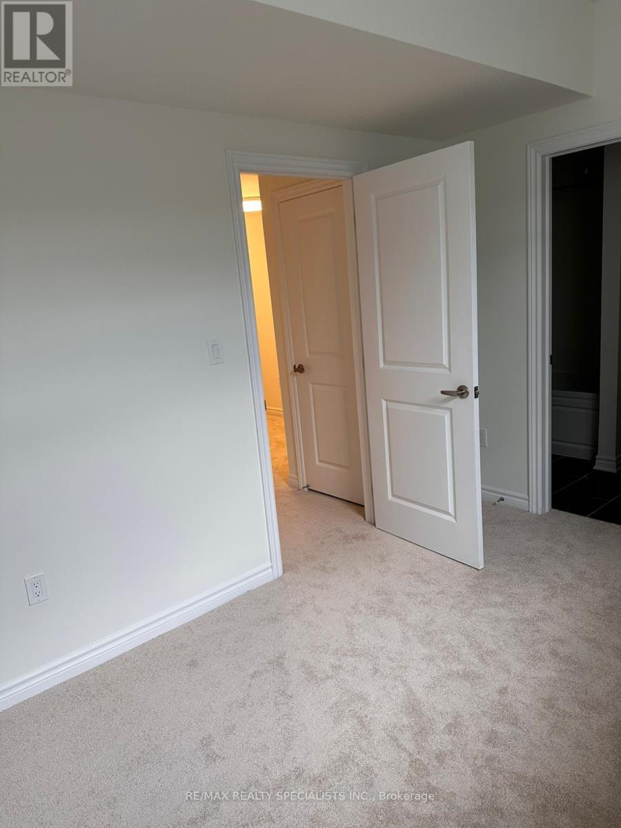 MAIN-26 Thornbird Crescent, Brampton, ON, L6V 3N5 - 16
