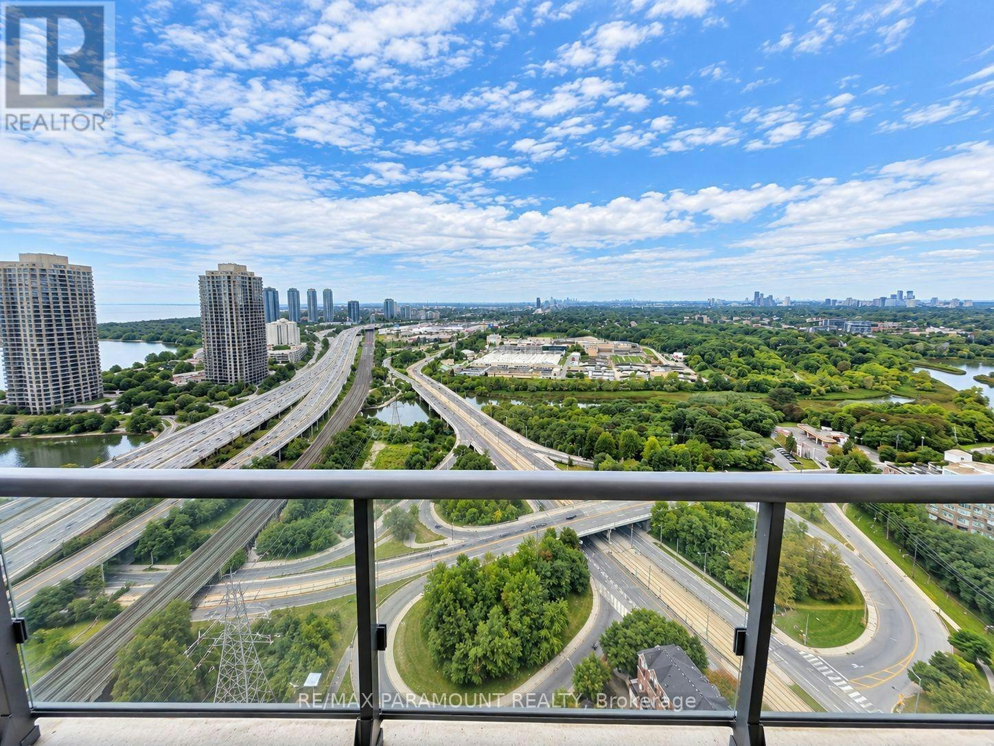 3209-105 The Queensway, Toronto, ON, M6S 5B5 - 10