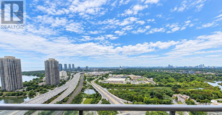 3209-105 The Queensway, Toronto, ON, M6S 5B5 - 10