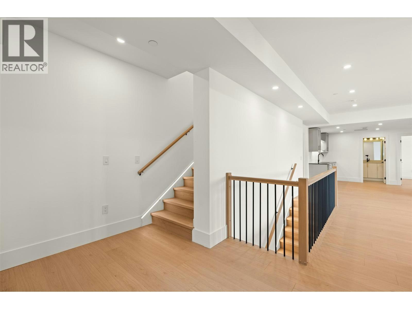 8924 Tavistock Road, Vernon, BC, V1H 2L4 - 31