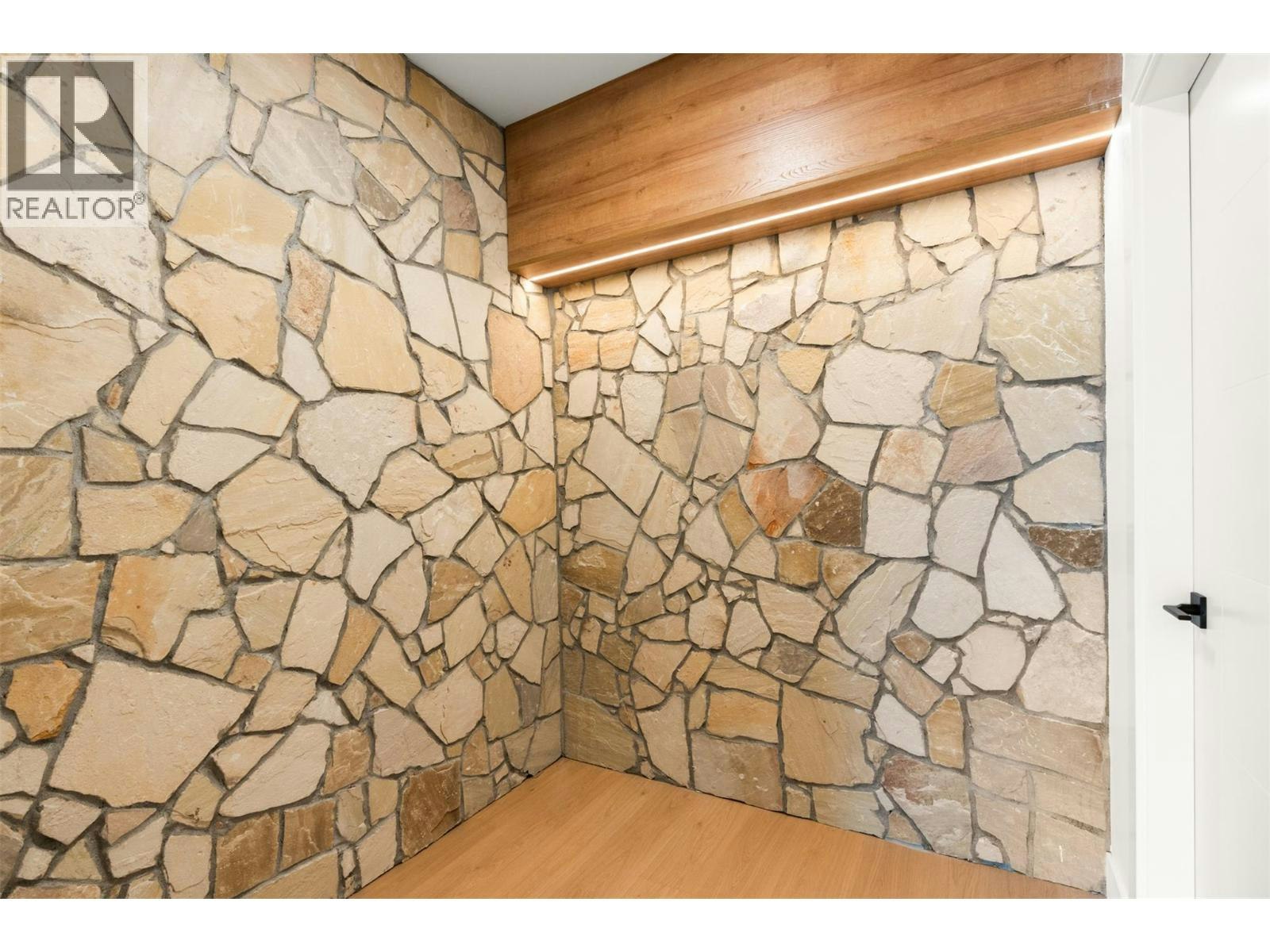 8924 Tavistock Road, Vernon, BC, V1H 2L4 - 37