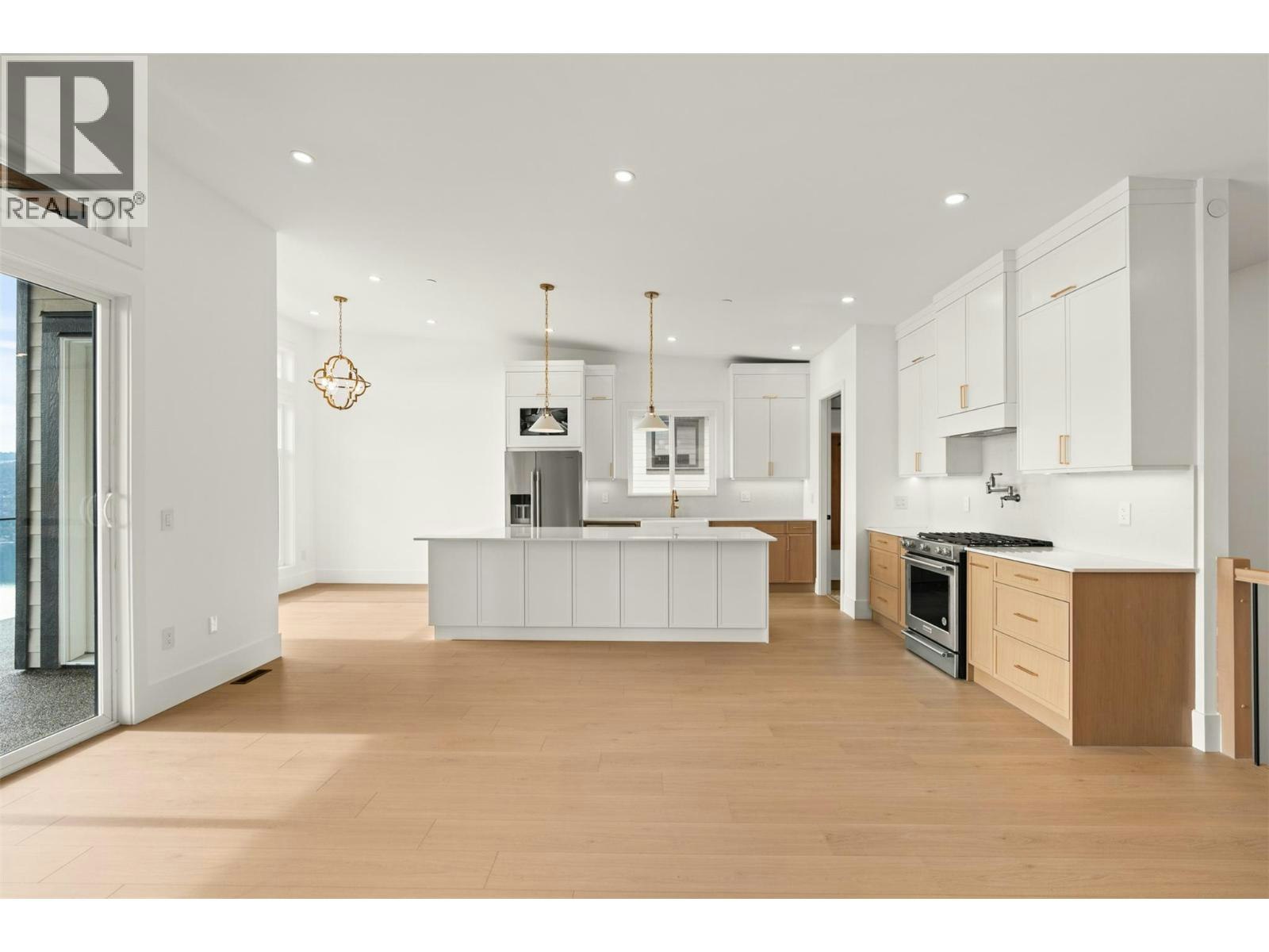 8924 Tavistock Road - 5