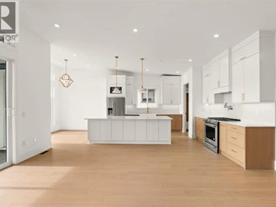 8924 Tavistock Road - 5