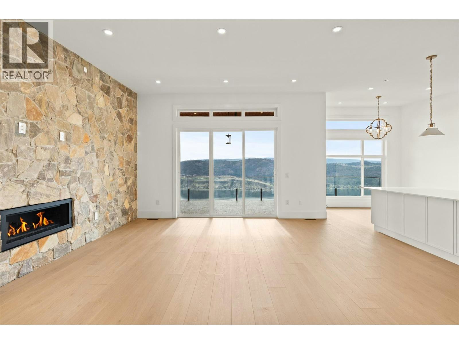 8924 Tavistock Road, Vernon, BC, V1H 2L4 - 13