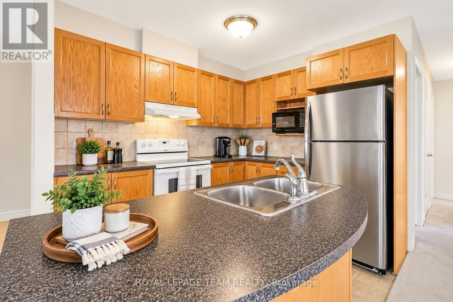 6-200 Paseo Private, Ottawa, ON, K2G 4N7 - 5