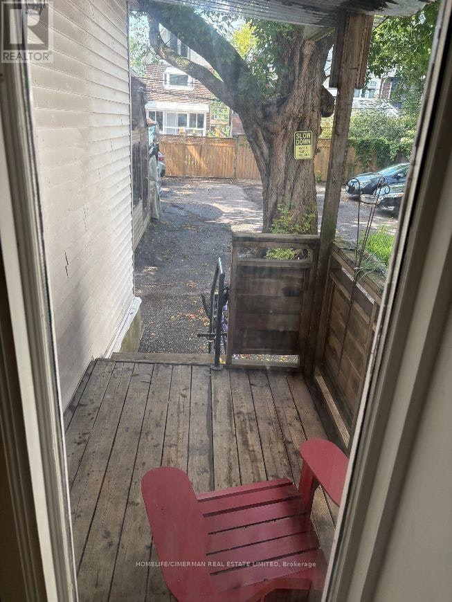 1-302 Woodbine Avenue, Toronto, ON, M4L 3P4 - 11