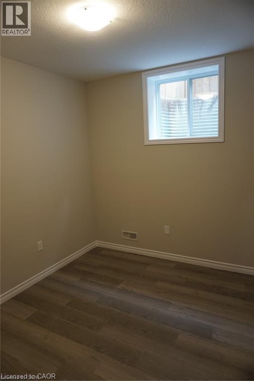 LOWER-56 Barbara Crescent, Kitchener, ON, N2M 4N2 - 5