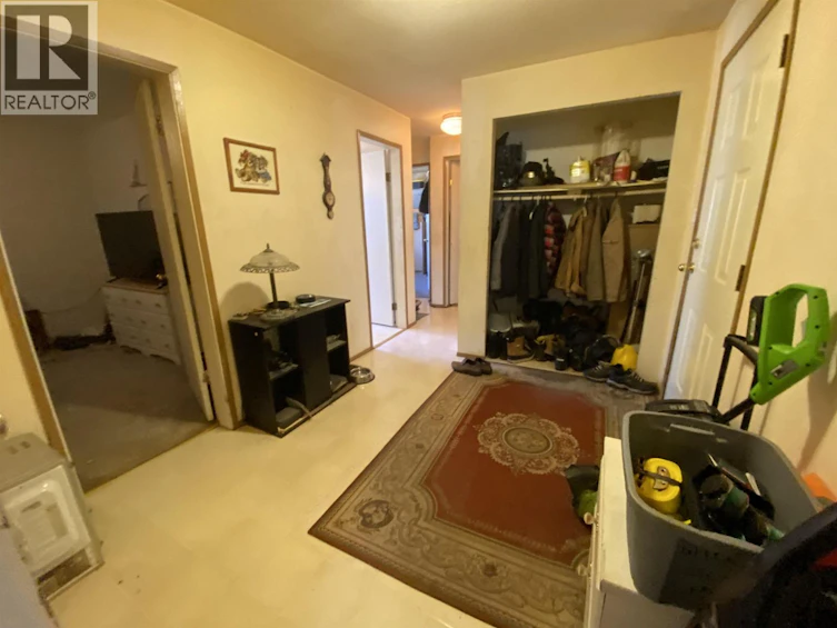 2710 Hall Street, Terrace, BC, V8G 2R7 - 10