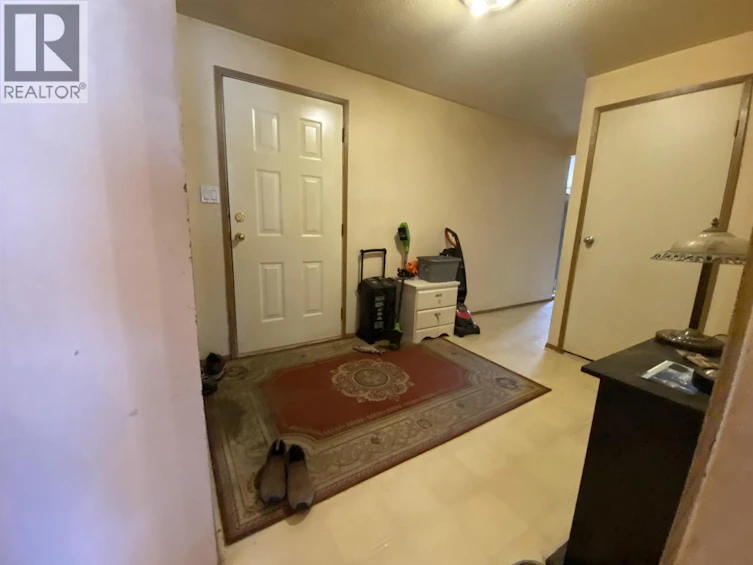 2710 Hall Street, Terrace, BC, V8G 2R7 - 8