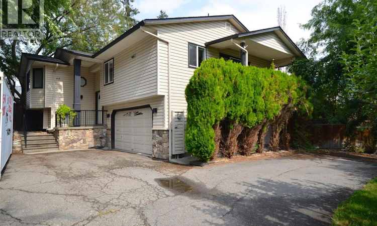 65 Sarsons Place