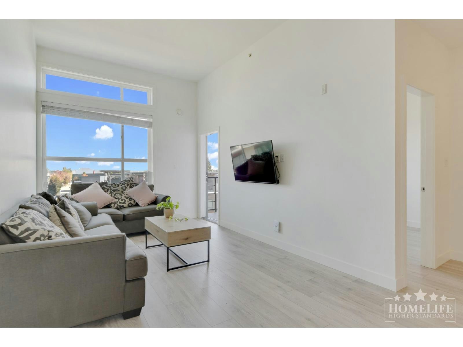 501-7809 209 Street, Langley, BC, V2Y 3N6 5