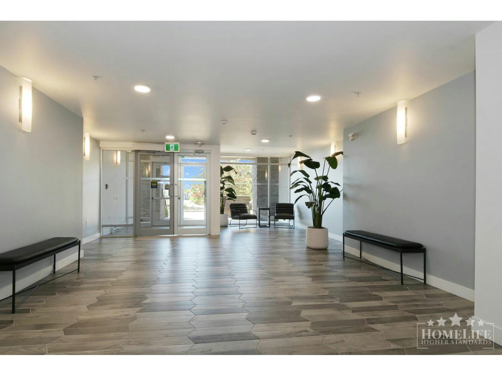 501-7809 209 Street, Langley, BC, V2Y 3N6 4