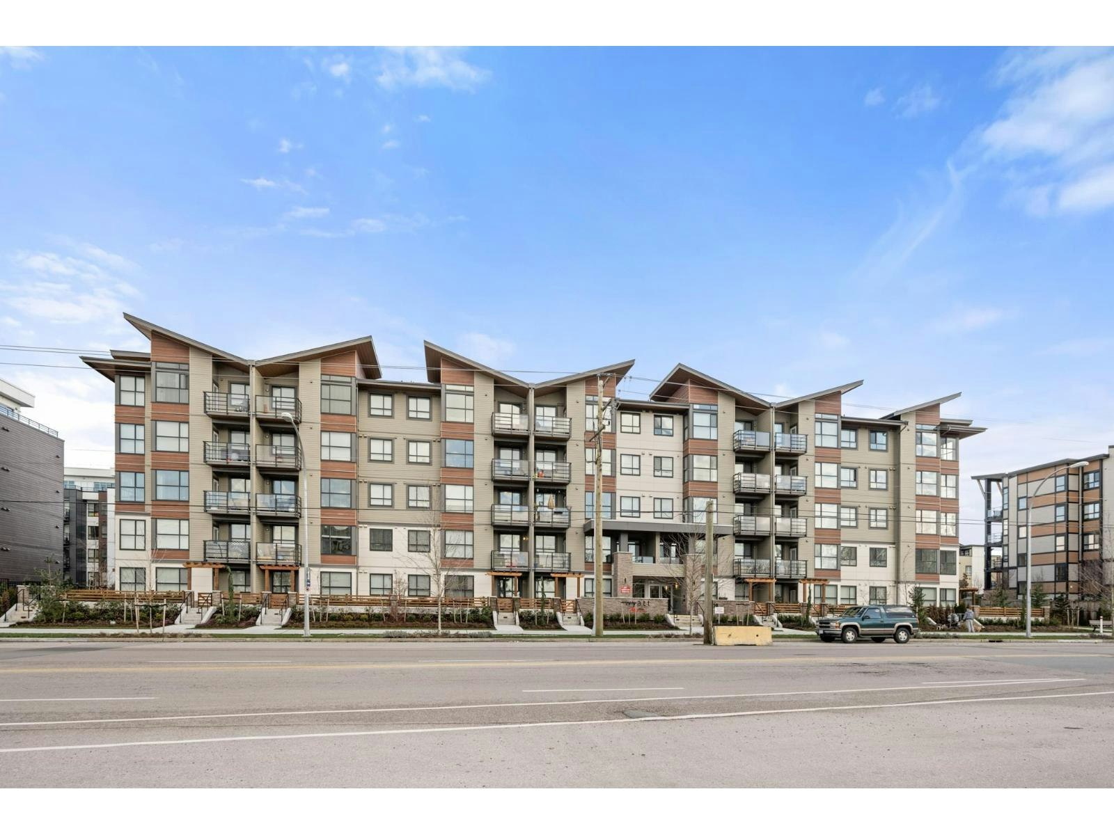 501-7809 209 Street, Langley, BC, V2Y 3N6