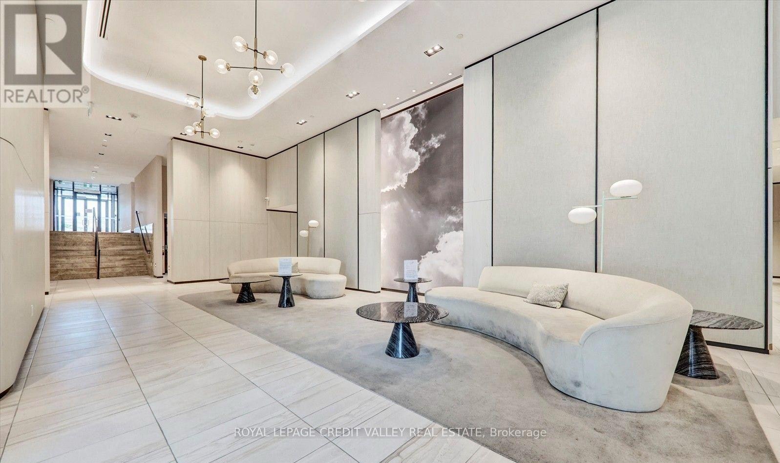 2007-1455 Celebration Drive, Pickering, ON, L1W 0C3 - 4