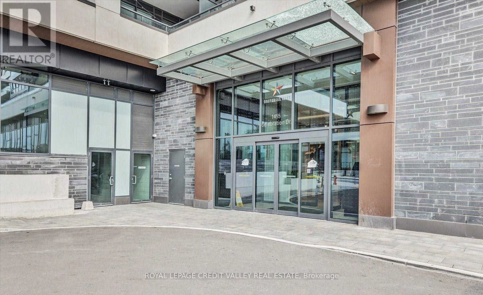 2007-1455 Celebration Drive, Pickering, ON, L1W 0C3 - 3