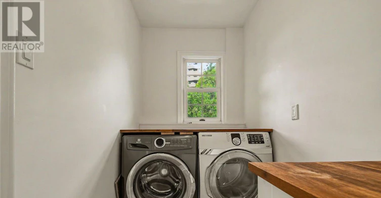 74 Fairwood Place W, Burlington, ON, L7T 4B6 - 32