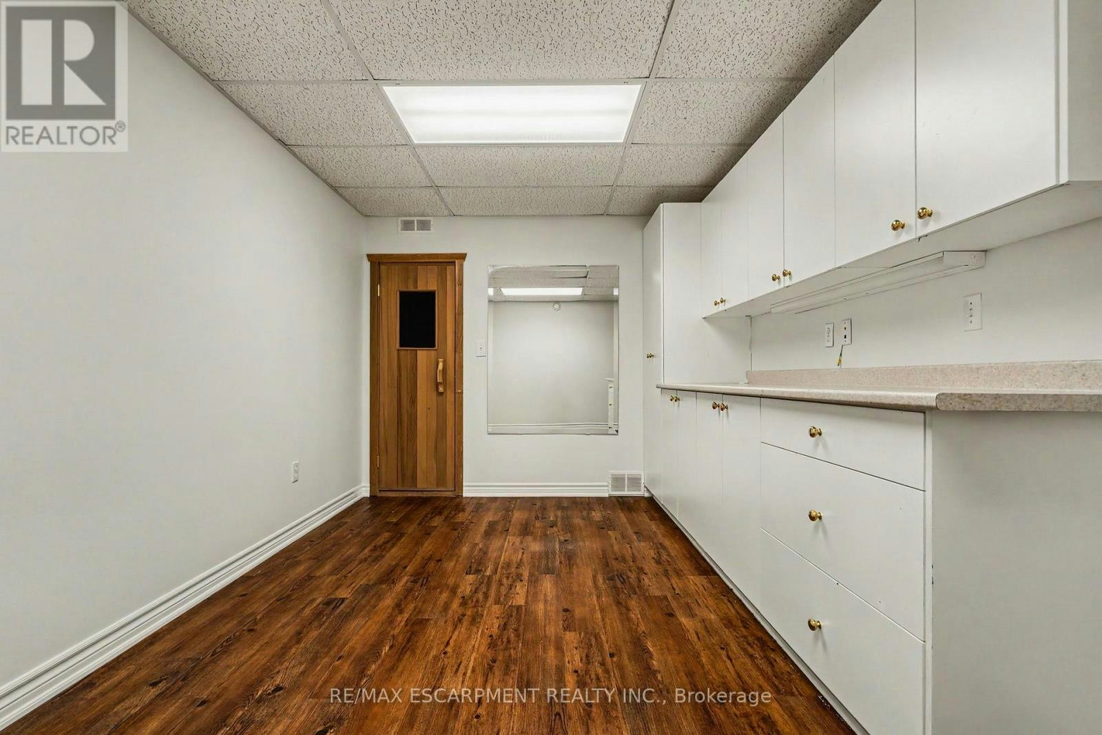 74 Fairwood Place W, Burlington, ON, L7T 4B6 - 41