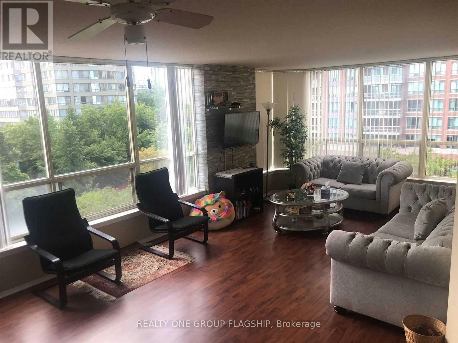 604-55 Elm Drive, Mississauga, ON, L5B 3Z3 - 2