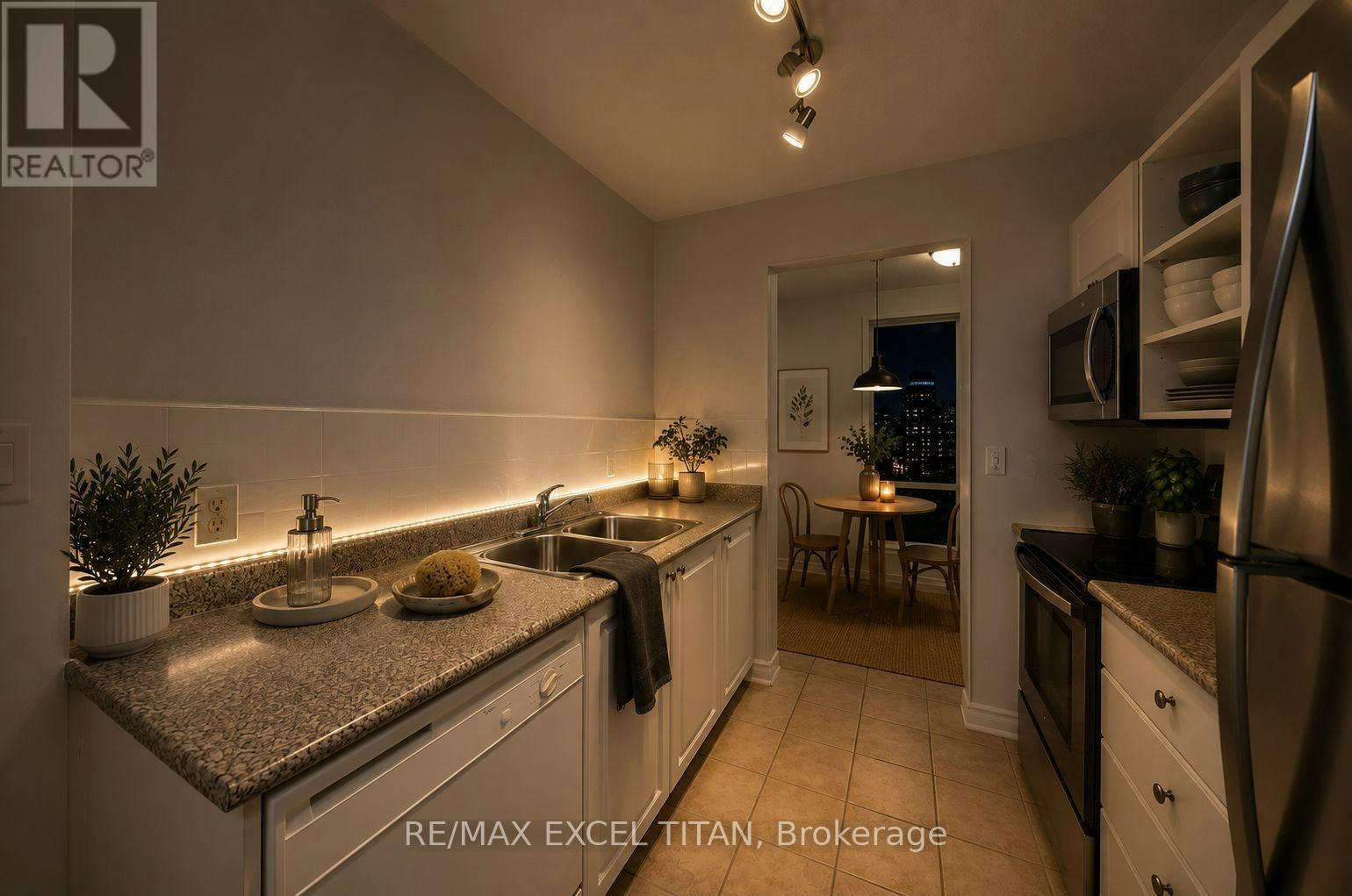 116-1401 Dupont Street, Toronto, ON, M6H 4J7 - 7