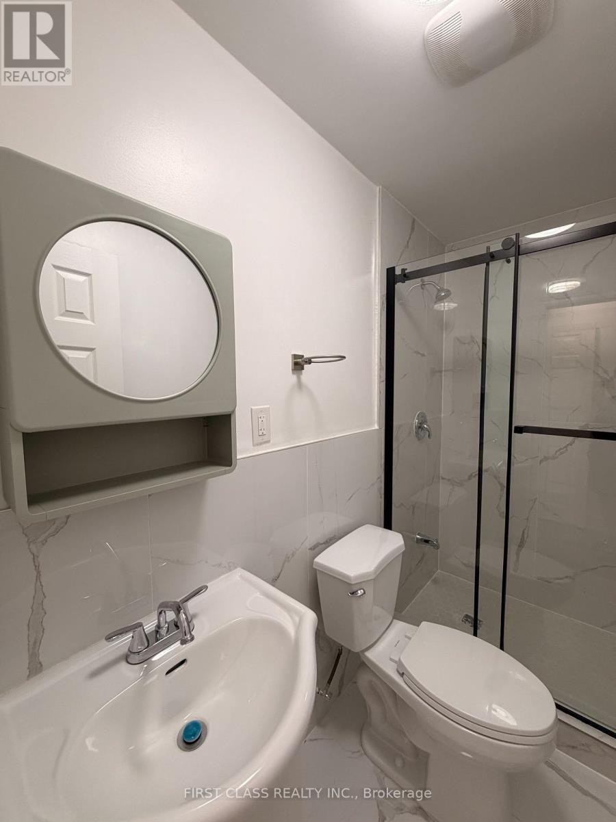 55 Huron Street, Toronto, ON, M5T 2A6 - 9