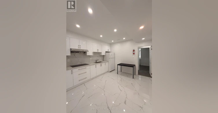 55 Huron Street, Toronto, ON, M5T 2A6 - 5