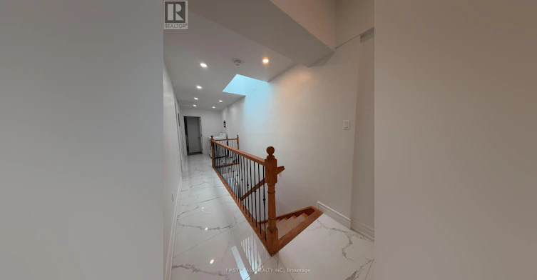55 Huron Street, Toronto, ON, M5T 2A6 - 15