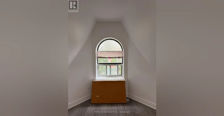 55 Huron Street, Toronto, ON, M5T 2A6 - 30