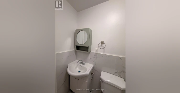 55 Huron Street, Toronto, ON, M5T 2A6 - 14